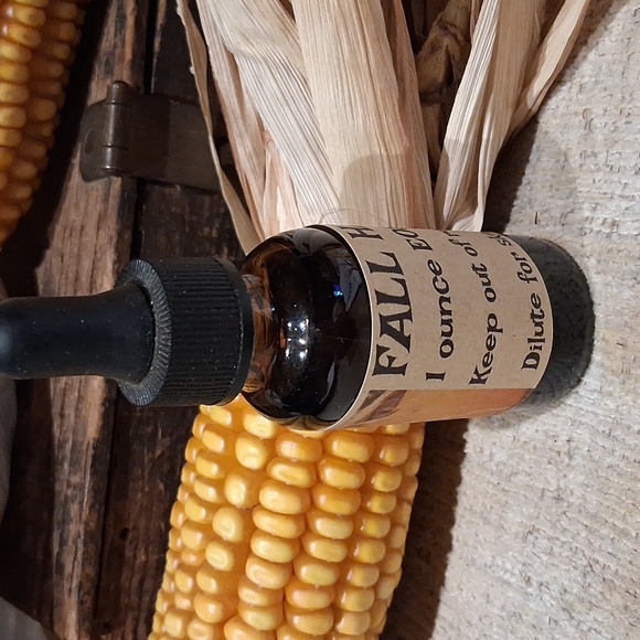 🍁3/$5 Fall harvest - Picture 1 of 1